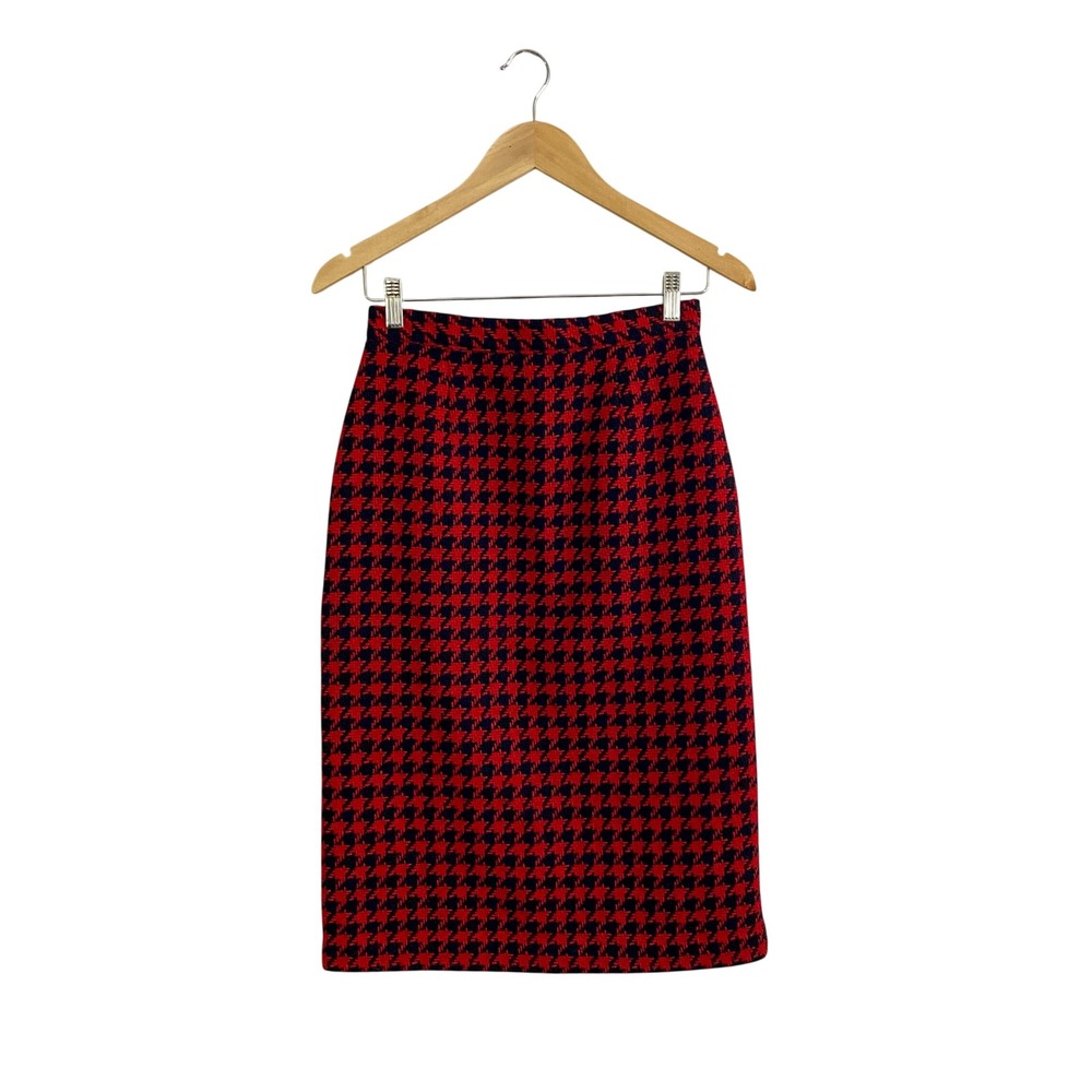 Vintage that's me! Red Black Houndstooth Wool Blend Pencil Skirt 7/8 Made in USA
